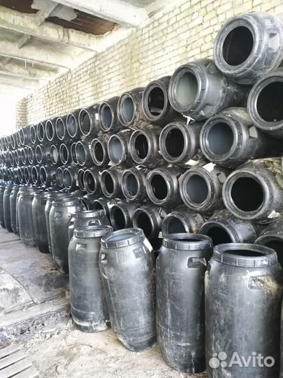 Бочки пищевые 260л черные