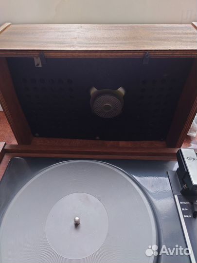 Проигрыватель пластинок (электрофон) Рига Аккорд