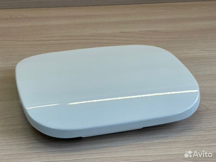 Лючок бензобака Renault Sandero Stepway