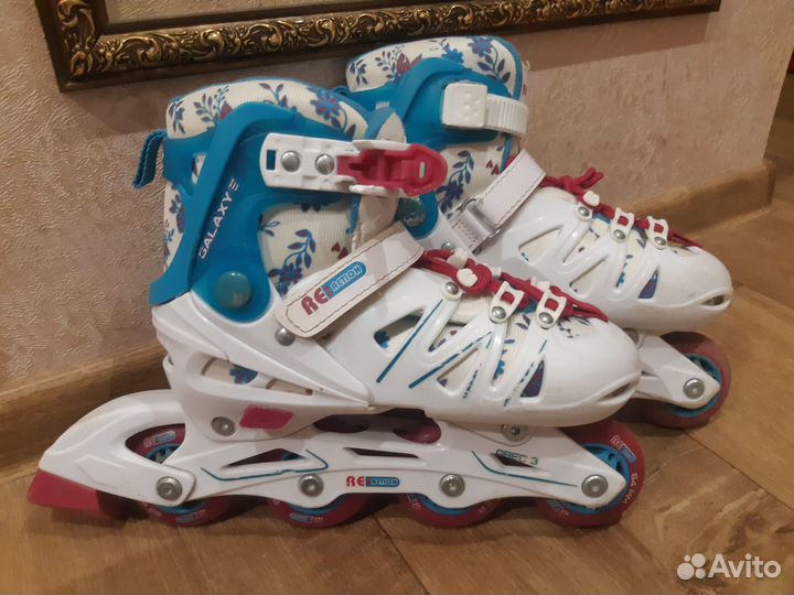 Ролики раздвижные 32-35размер с защитой