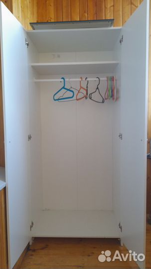 Шкаф распашной белый IKEA