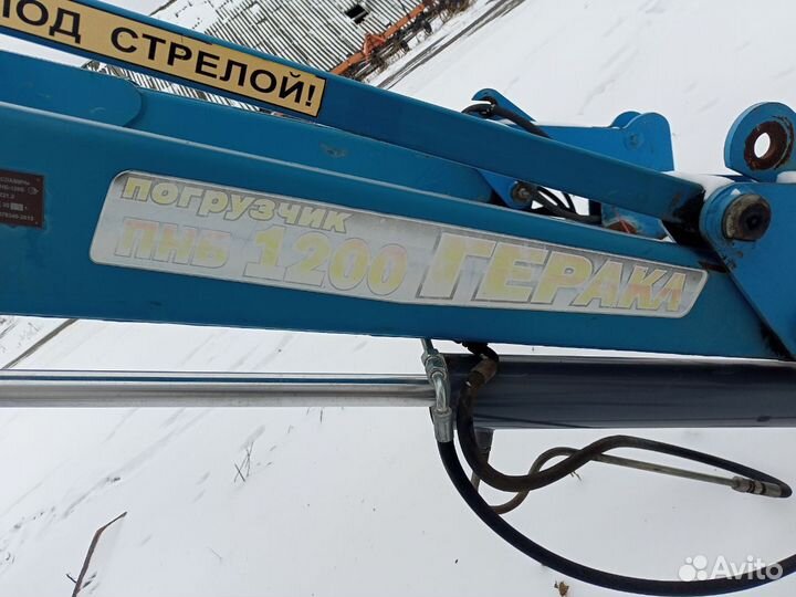 Погрузчик пнб 1200 Геракл на мтз 1221.2