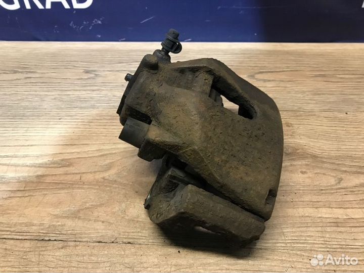 Суппорт передний левый Opel Astra H GTC 1.6 Z16XER