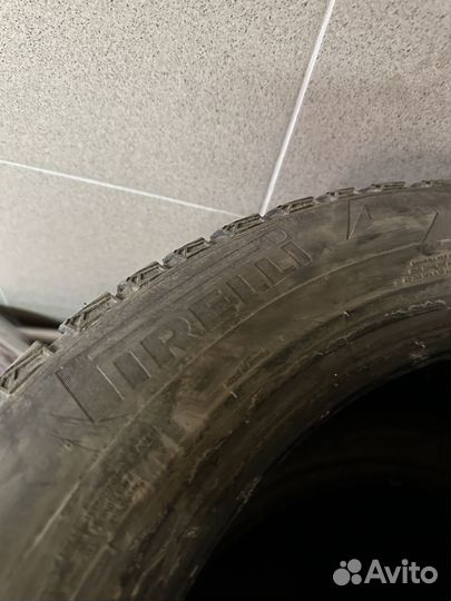 Pirelli Ice Zero 2 255/50 R19