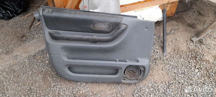 Дверная панель левая сторона Honda CR-V RD1