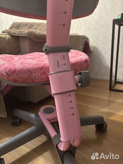 Кресло школьное, растущее, бу