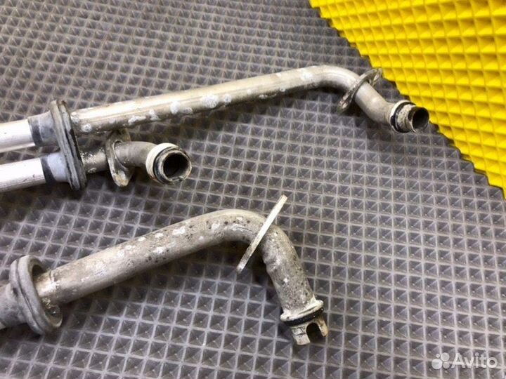 Трубки радиатора печки Mercedes-Benz E-Class W124