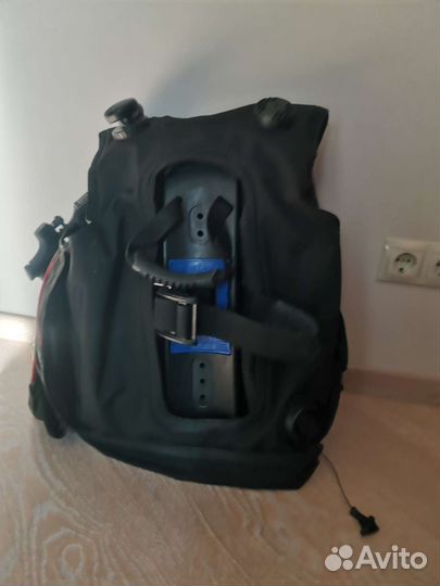 Жилет для дайвинга