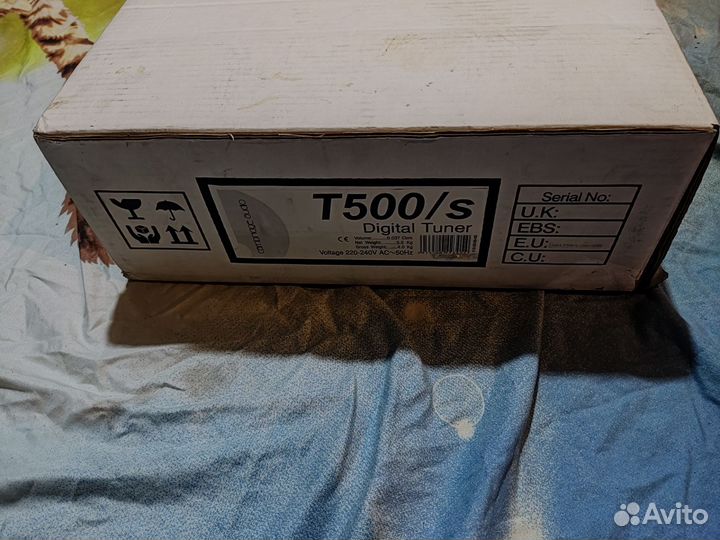 Тюнер Cambridge audio T500