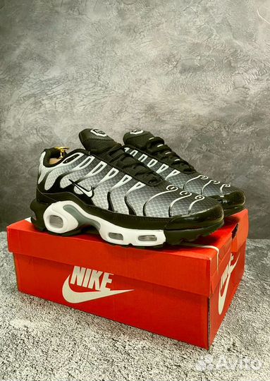 Кроссвоки Nike Air Max Tn Plus