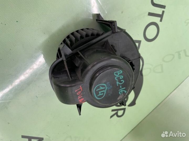 Мотор печки Volkswagen Touareg 7L рест. 2 2008