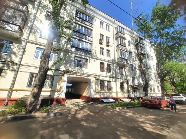 Доля в квартире-студии, 21,8 м², 2/5 эт.