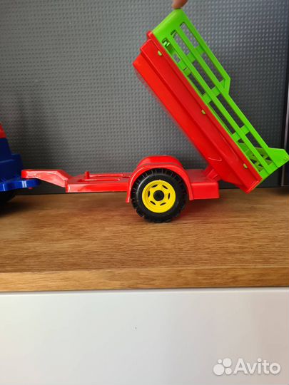 Трактор с прицепом детский