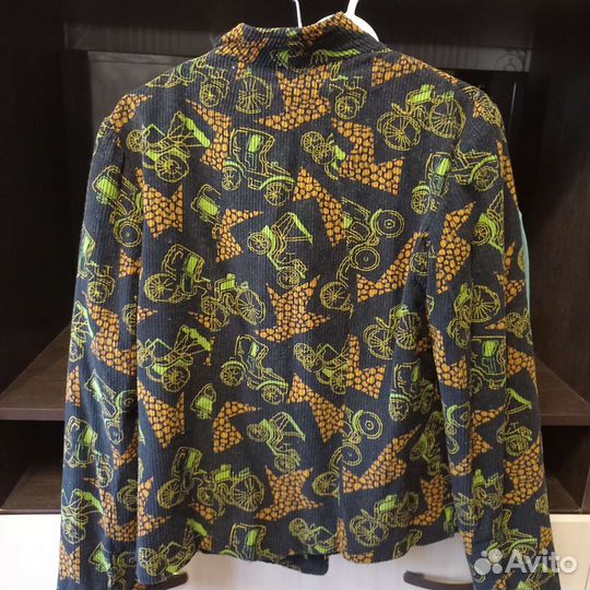 Вельветовый пиджак