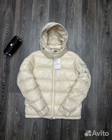 Пуховик moncler белый