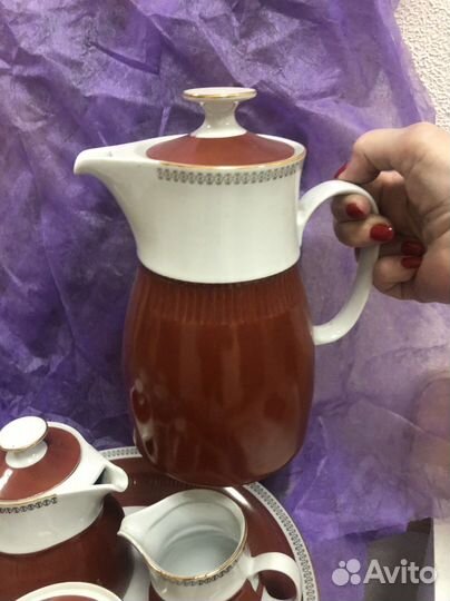 Сервиз чайно-кофейный.Г.Д.Р6пер.23предмета.Фарфор