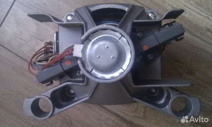 Двигатель для стиральной машины Polar,Whirlpool