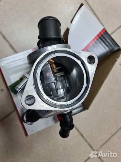 Термостат с датчиками suzuki sx 4