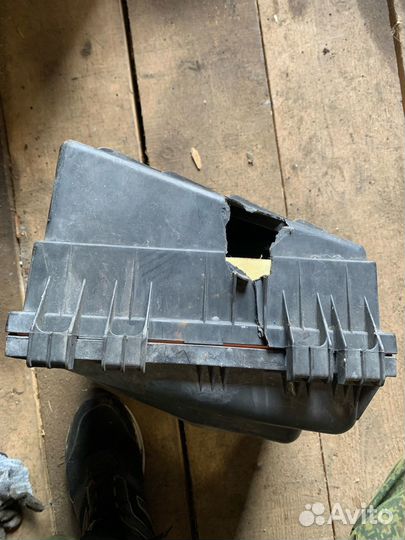 Крышка корпуса воздушного фильтра a 638 090 21 01