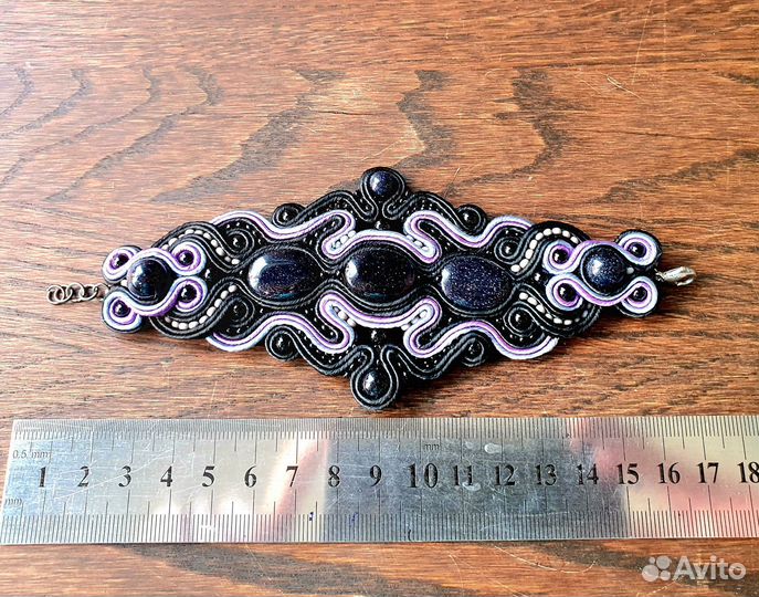 Браслет в сутажной технике