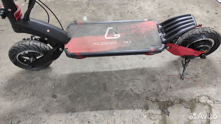 Электросамокат kugoo g1