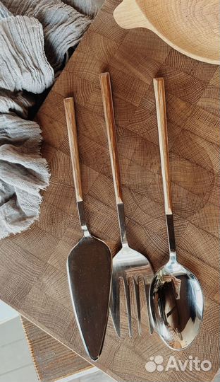 Набор сервировочных приборов