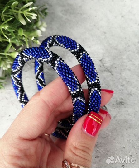 Жгут колье из бисера ручной работы
