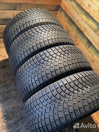 Michelin Latitude X-Ice North 2 265/45 R21