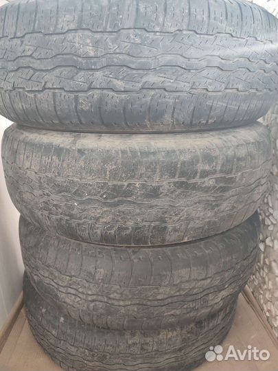 Bridgestone Dueler H/T 687 225/65 R17 102H