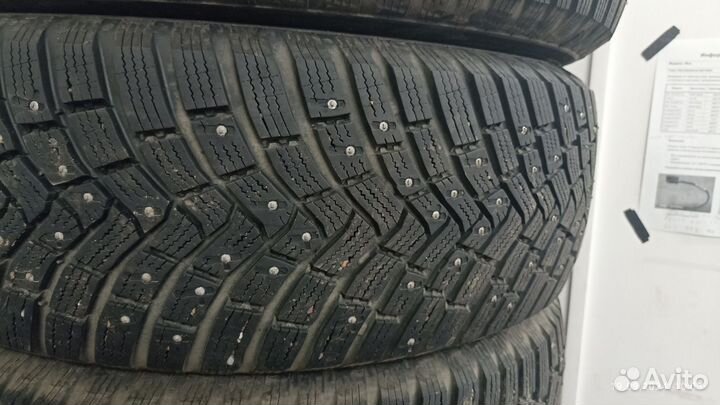 Continental IceContact 3 235/65 R18