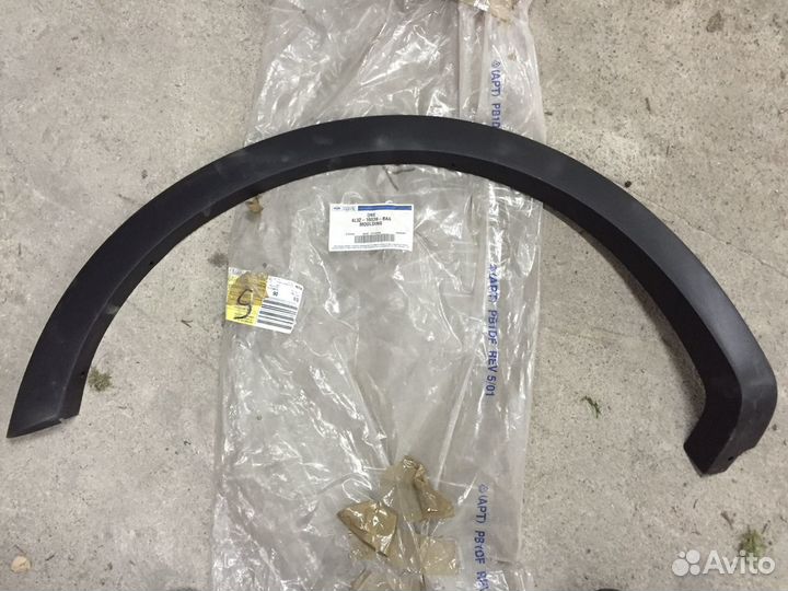 Молдинг пер лев крыла Ford F150 2004-2008