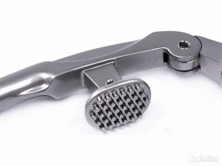 Чеснокодавка металлическая