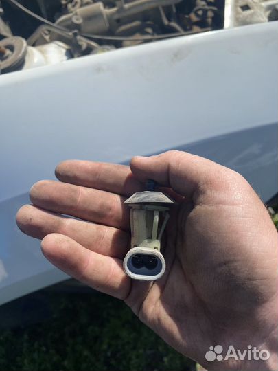 Авторазбор renault duster рестайл,бачок гура