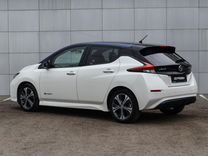 Nissan Leaf AT, 2018, 75 611 км, с пробегом, цена 1 870 000 руб.