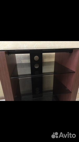 Стойка под аппаратуру