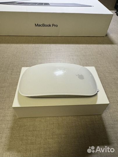 Macbook pro 15 2019 i7