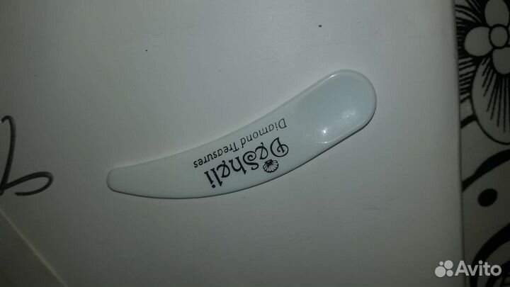 Массажер для лица новый