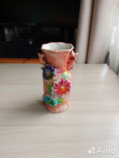 Маленькая вазочка