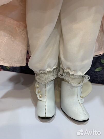 Винтажная кукла