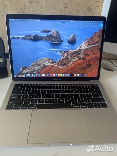Apple MacBook Pro Mid 2017 8/256