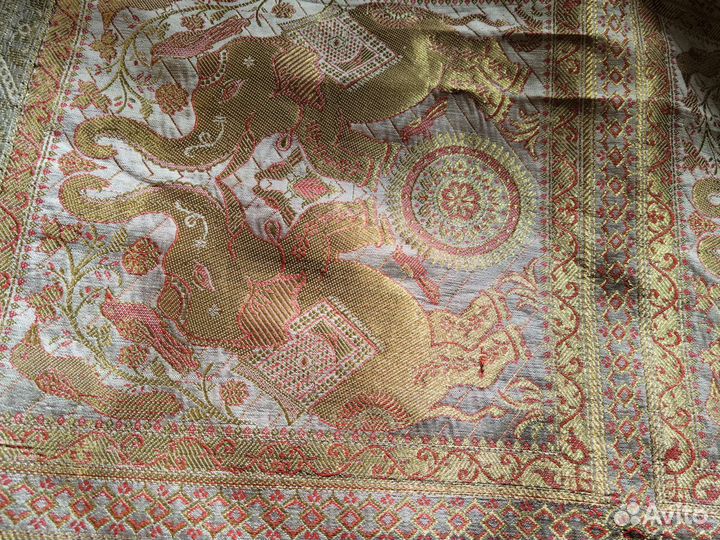 Покрывало на кровать