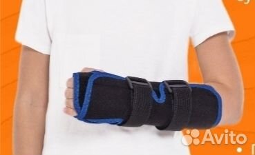 Бандаж на лучезапястный сустав детский