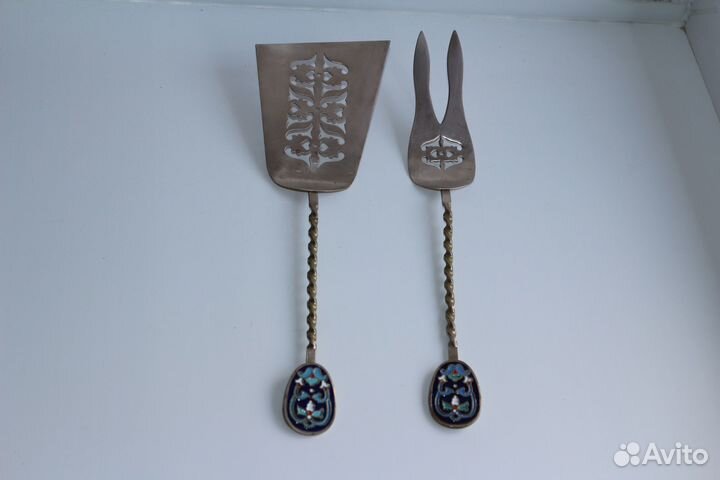 Большие лопатка и вилка мельхиор эмаль