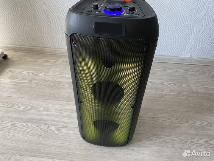 Блютуз колонка новая