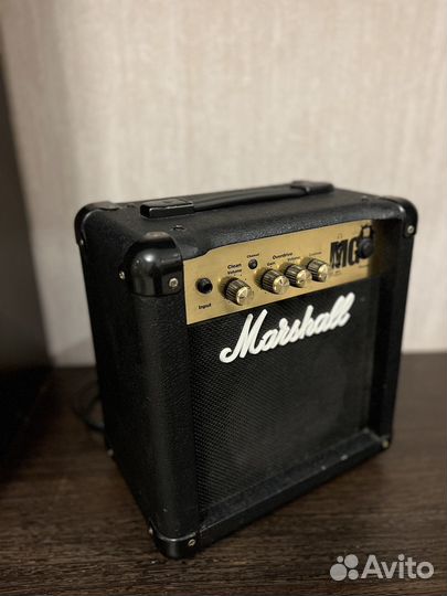 Комбоусилитель Marshall mg10g