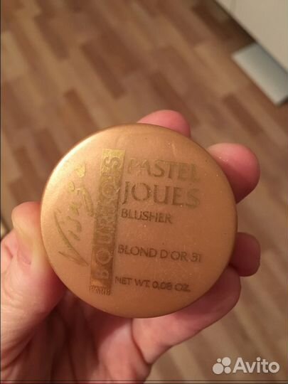 Косметика (тени) avon, catrice, карандаши, кисти