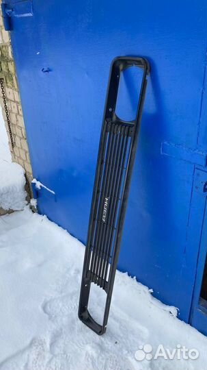 Решетка радиатора 2140