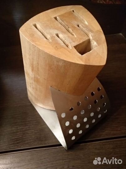 Подставка для ножей деревянная