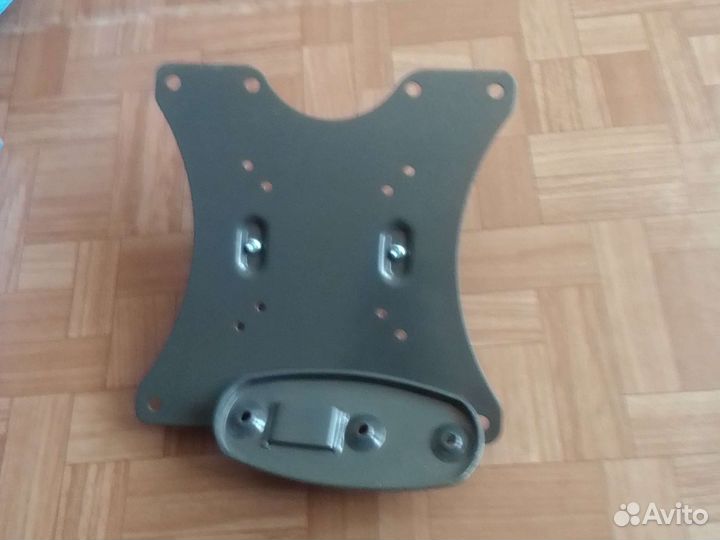 Кронштейн для телевизора