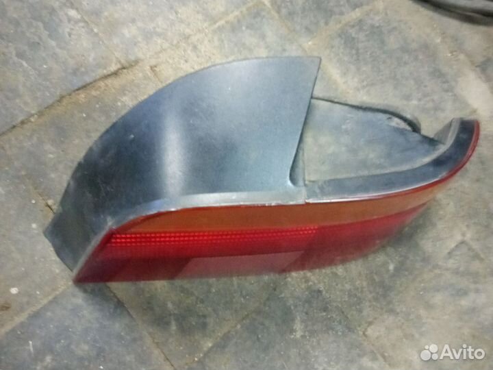 Задний фонарь правый бмв е3щ